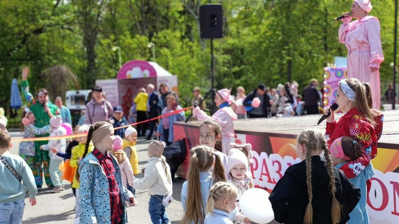 В Саранске открыли парковый сезон В Саранске открыли парковый сезон