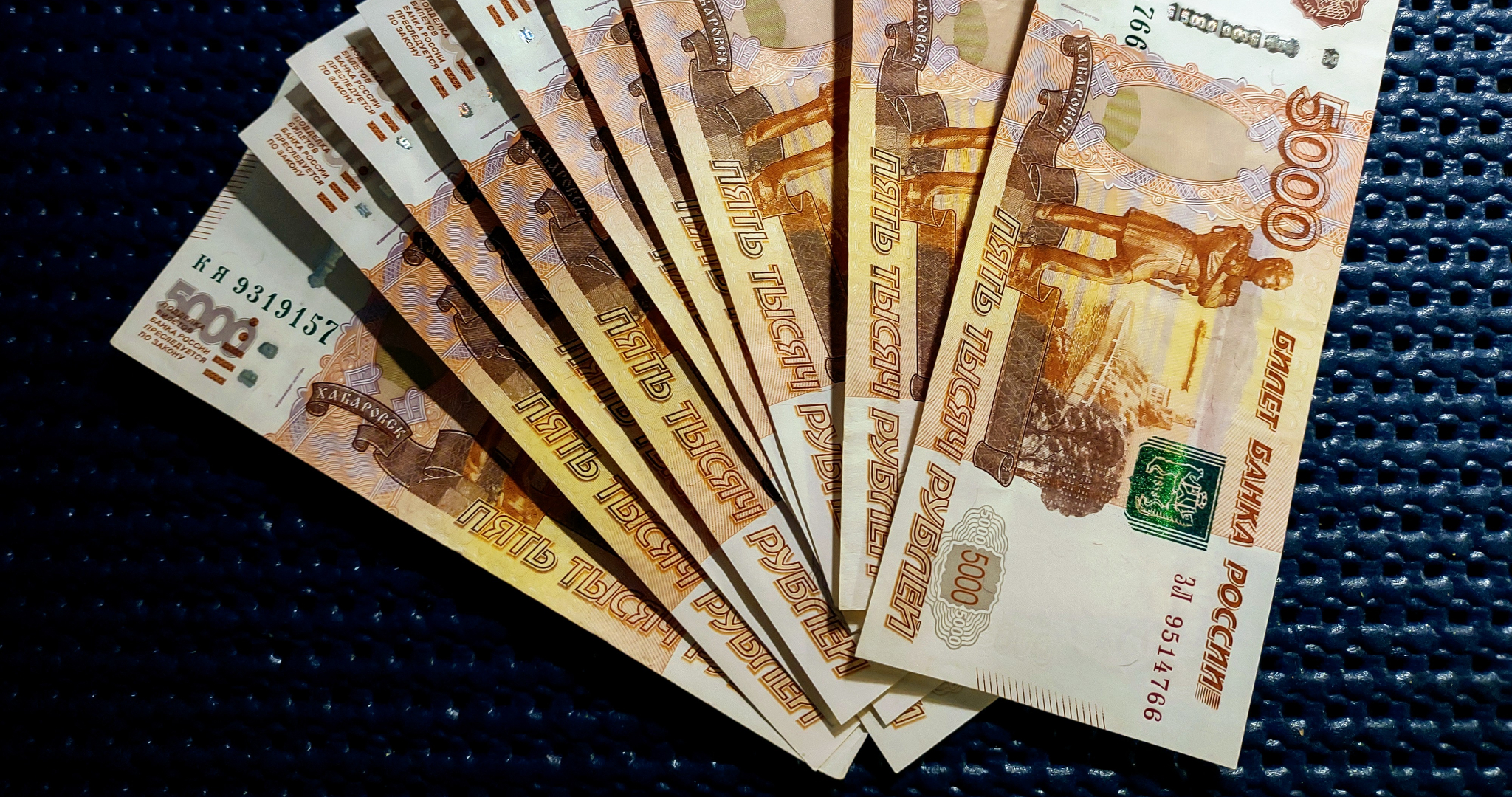 Охранник два раза выиграл в лотерею десятки миллионов рублей 