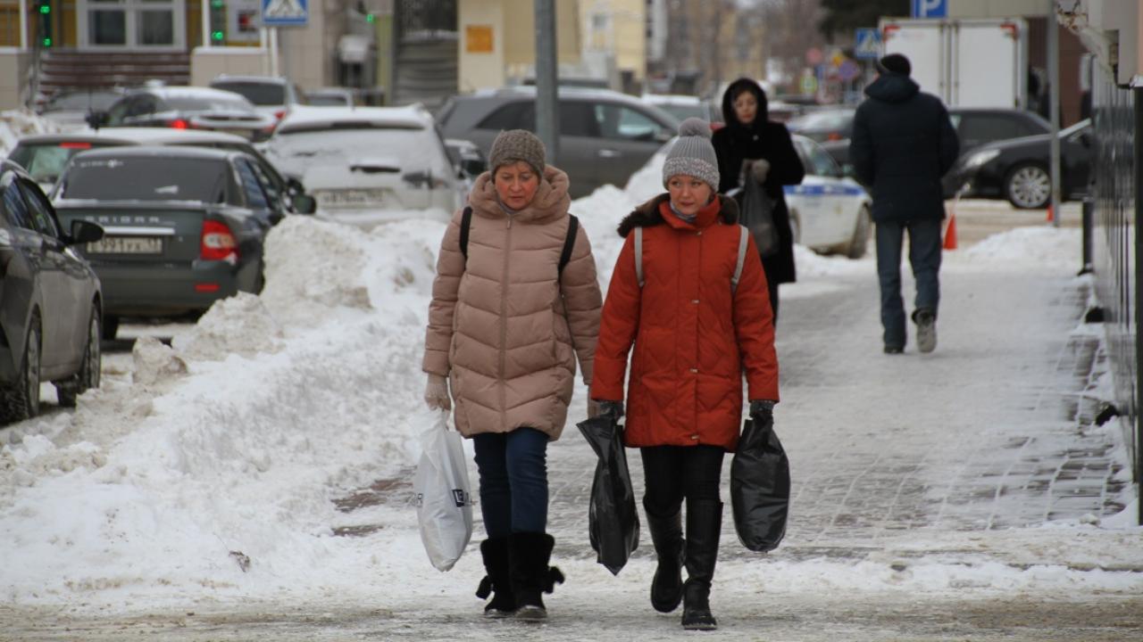 Почти половина россиянок категорически недовольна своей зарплатой