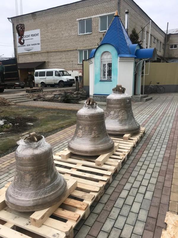 Для Рождество-Богородичного храма в Мордовию доставили последние колокола