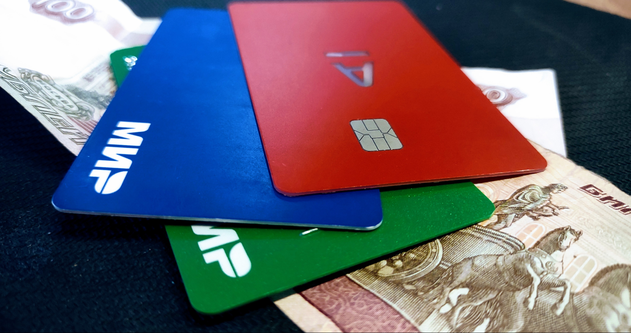 Жителям России напомнили о повышении страховых пенсий в 2026 году 