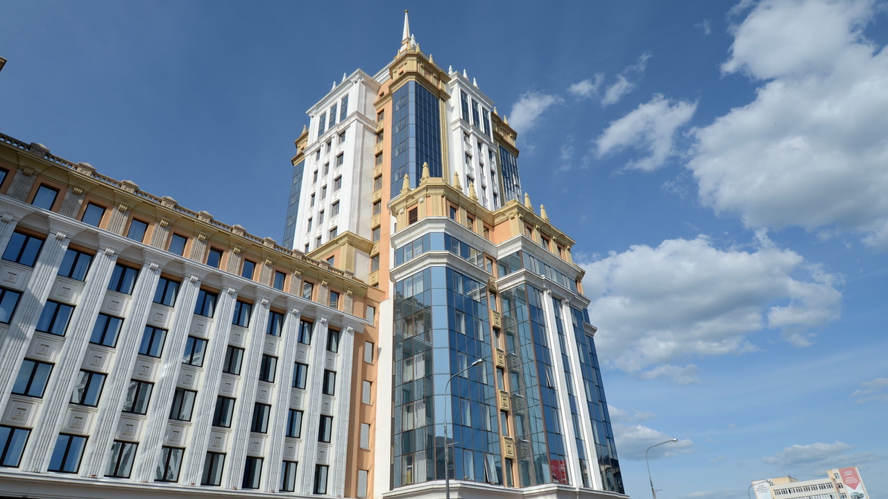 Российским вузам предложат не брать «платников» из-за низких баллов ЕГЭ 