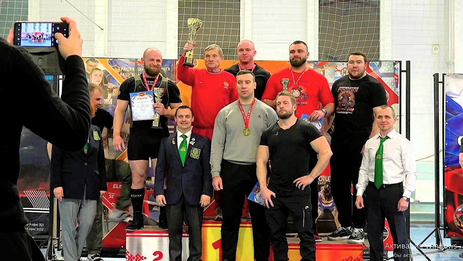 Силачи Мордовии завоевали четыре медали чемпионата ПФО по пауэрлифтингу