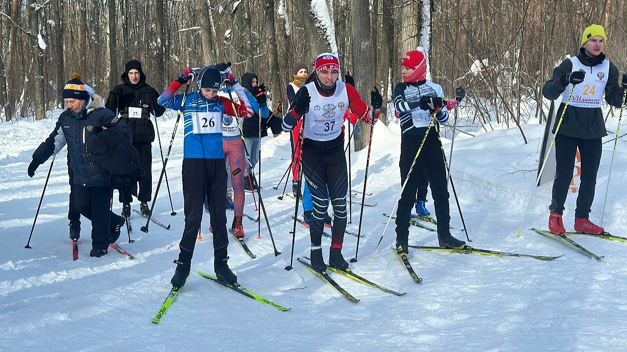 Школьники Саранска соревновались на лыжне