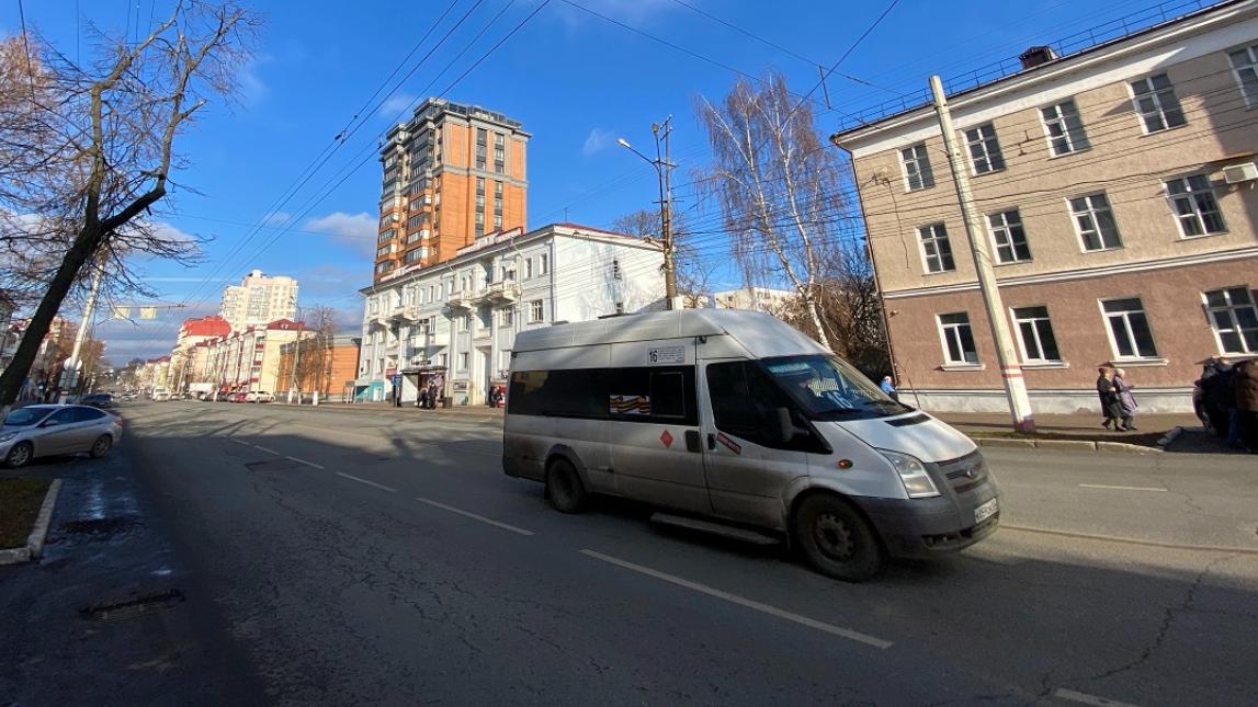 Жители Мордовии могут пожаловаться на таксистов и газелистов 