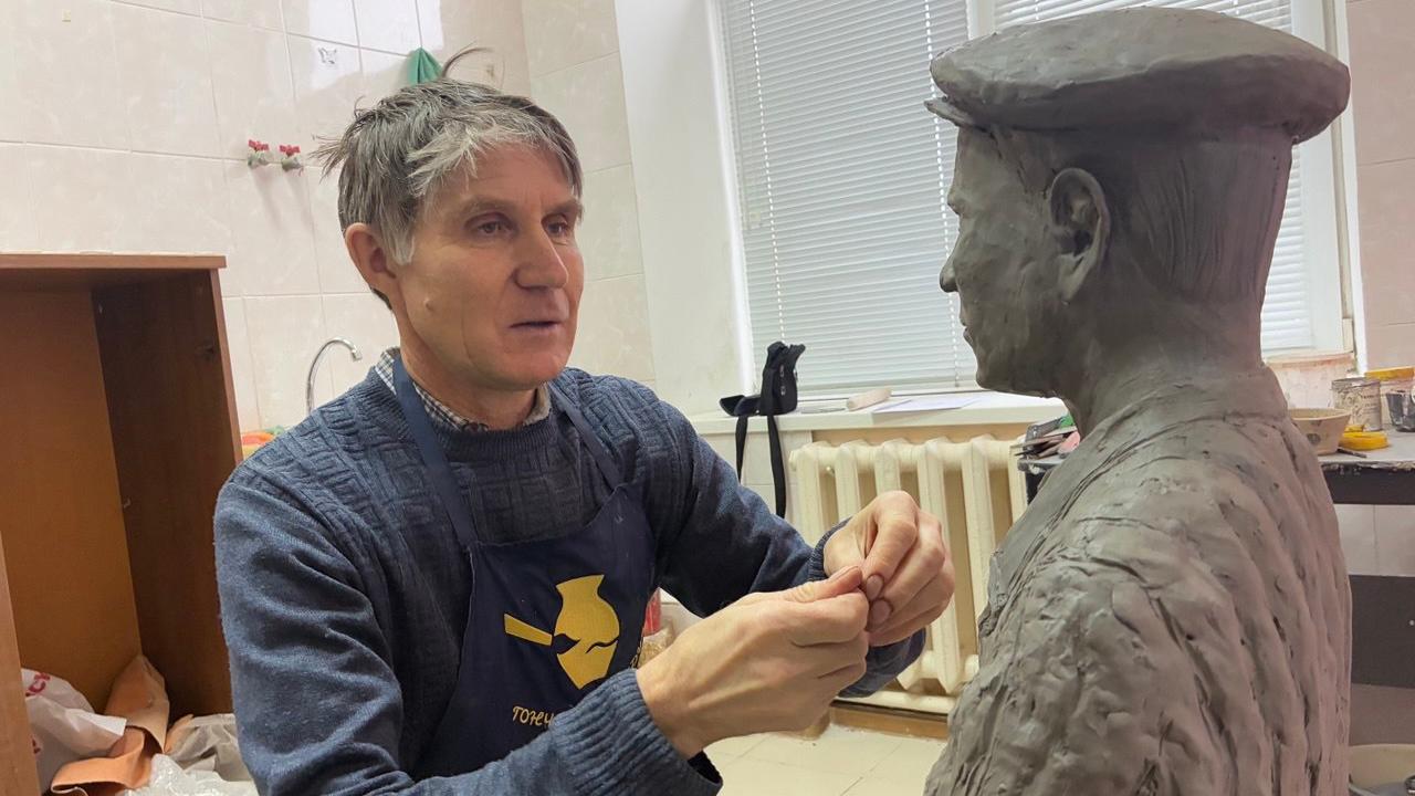 Скульптор из Мордовии создаёт портреты поэтов и писателей