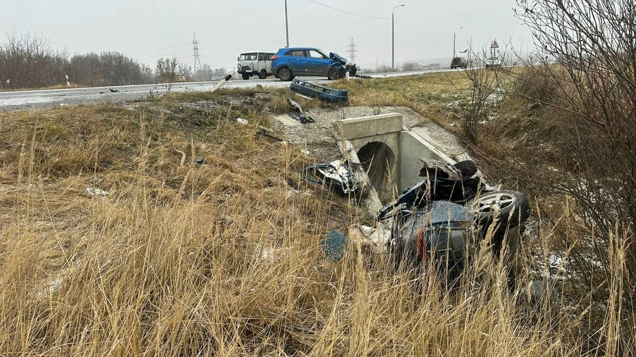 Появились фото с места смертельного ДТП под Саранском
