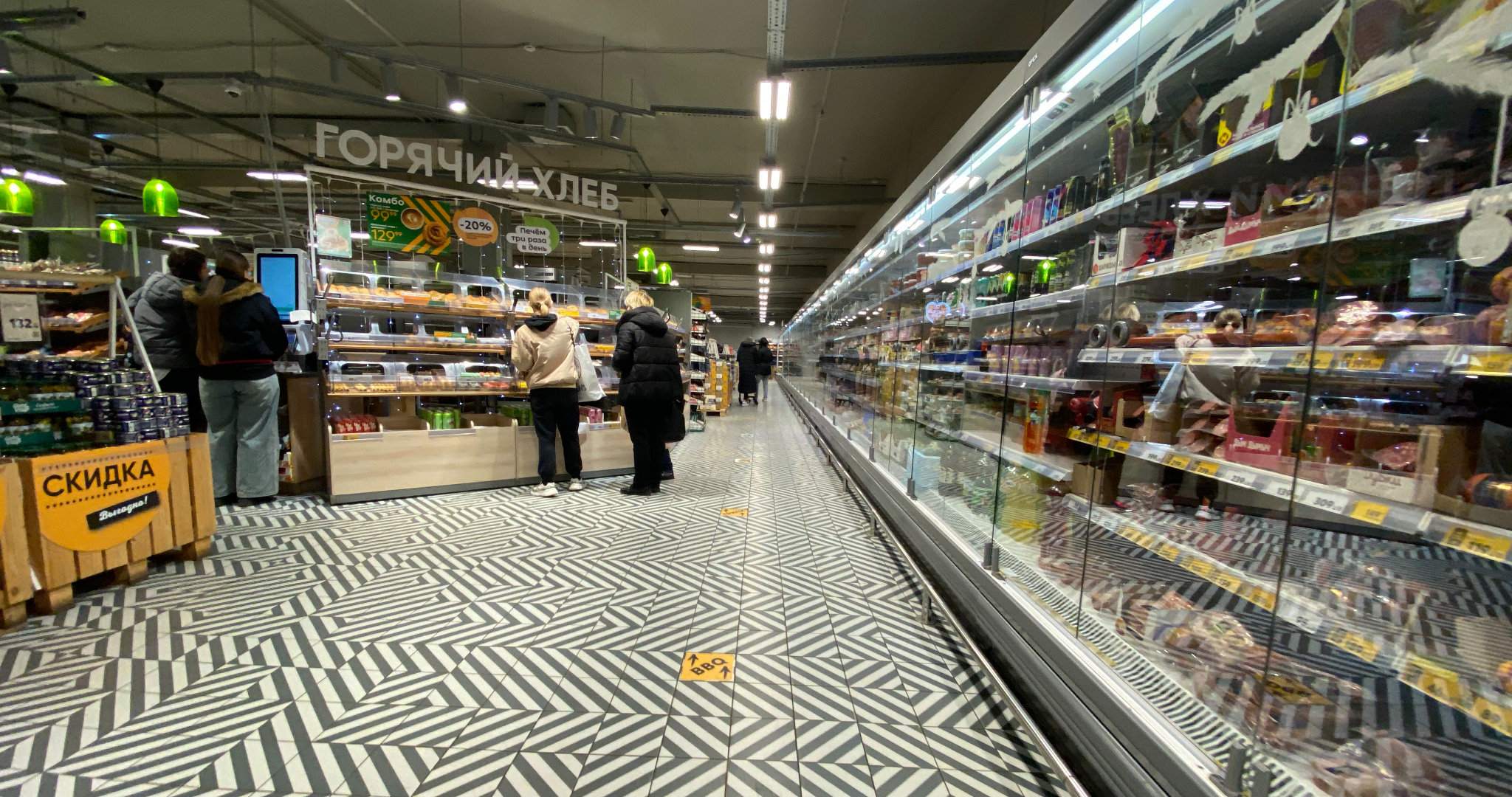 Жителям России посоветовали отказаться от доставки еды 