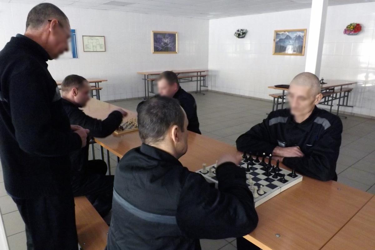 Осужденные в Мордовии сыграли в шахматы