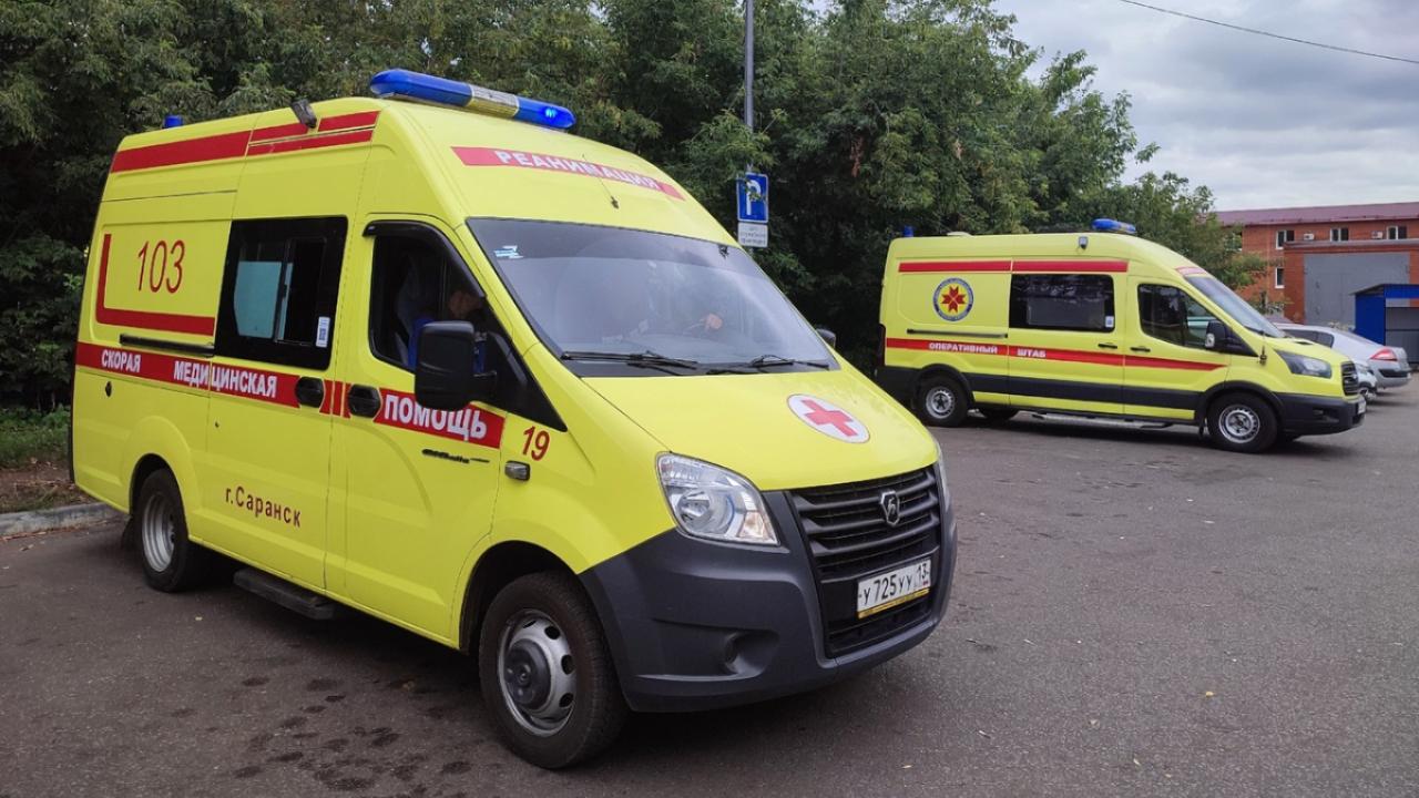 В Мордовии женщина с ребёнком попала под колёса «Гранты» В Мордовии женщина с ребёнком попала под колёса «Гранты»