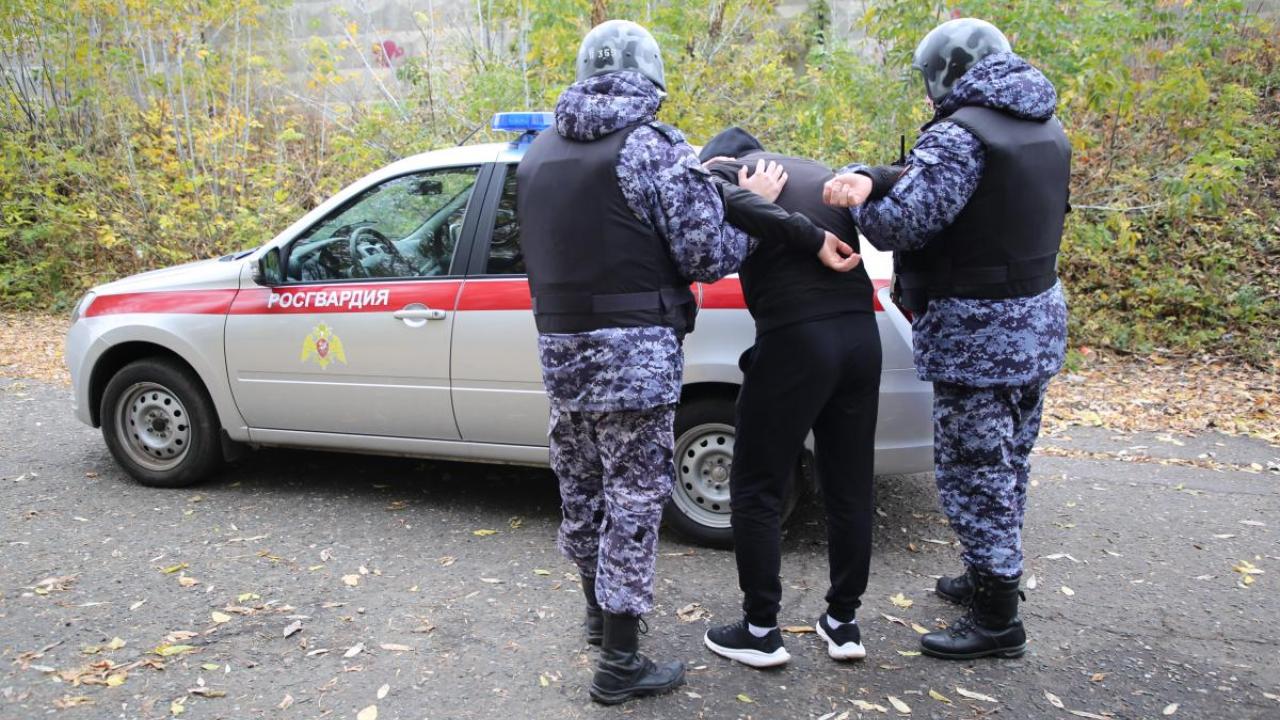 Пьяный житель Саранска не хотел уходить из сауны