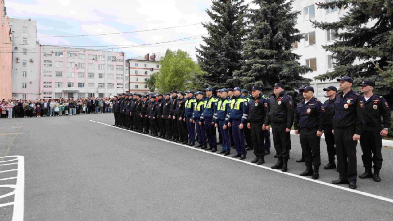 Полицейские Мордовии вернулись из командировки в Дагестан