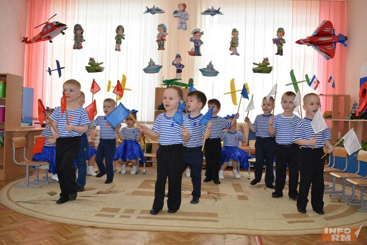 Детские сады России с 1 сентября начнут работать по единым образовательным программам