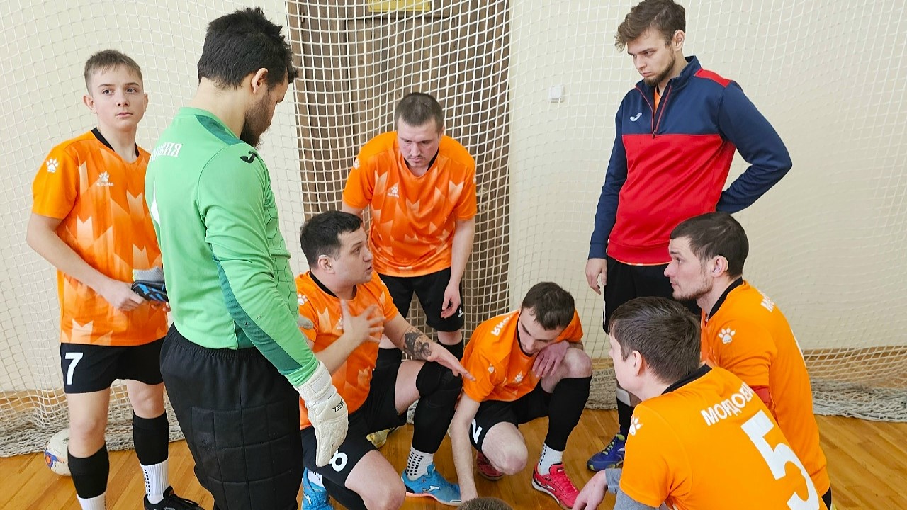 Сборная глухих спортсменов Мордовии выиграла кубок Пензы по футзалу 