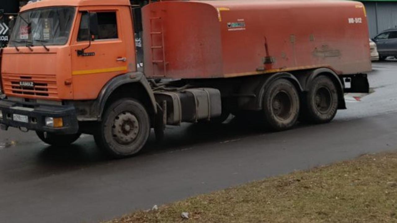 Без воды: жителей Светохстроя предупреждают о мобильности автоцистерн