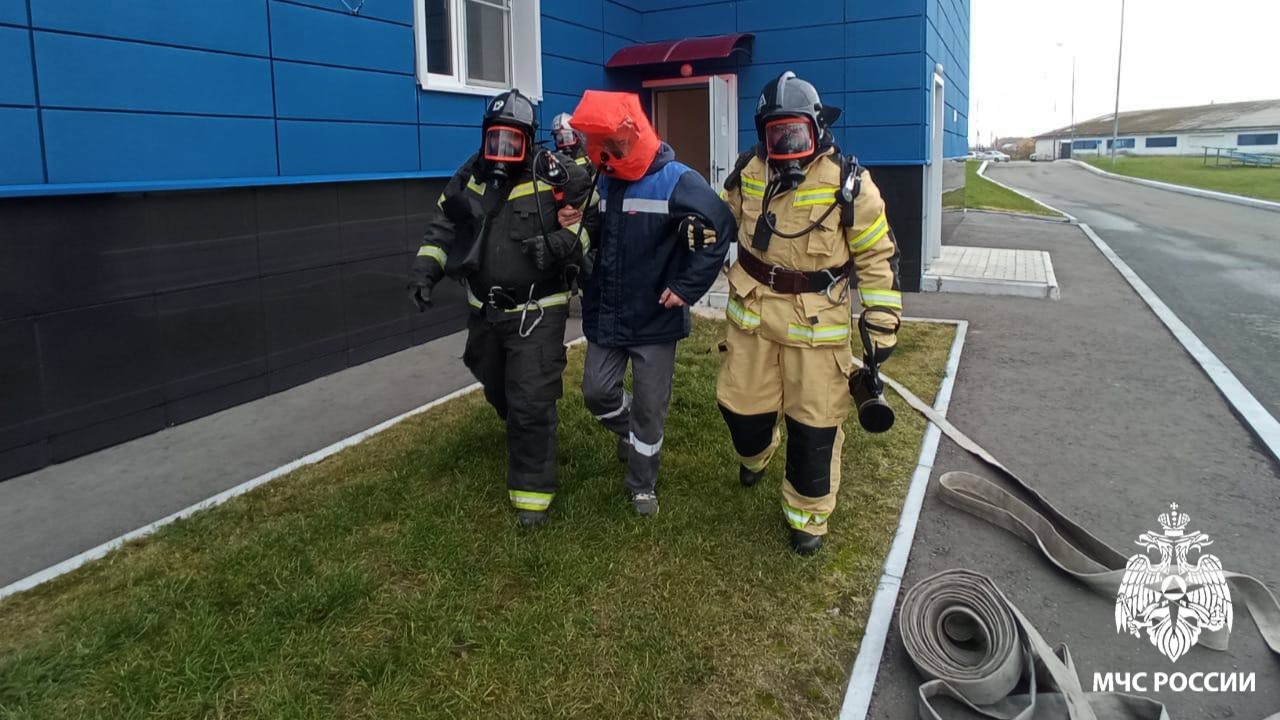 В Мордовии потушили условный пожар во Дворце спорта