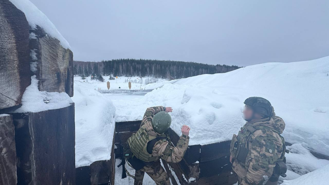 Спецназ в Мордовии тренировался в боевом гранатометании Спецназ в Мордовии тренировался в боевом гранатометании