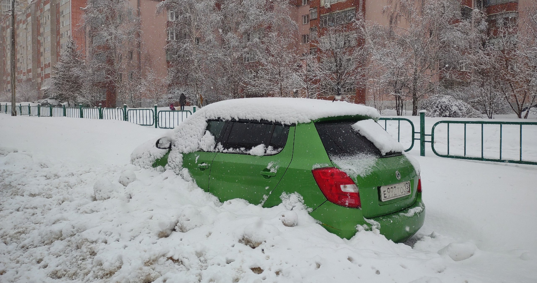 На продажу в России выставили номера по 2,1 миллиарда рублей за каждый 