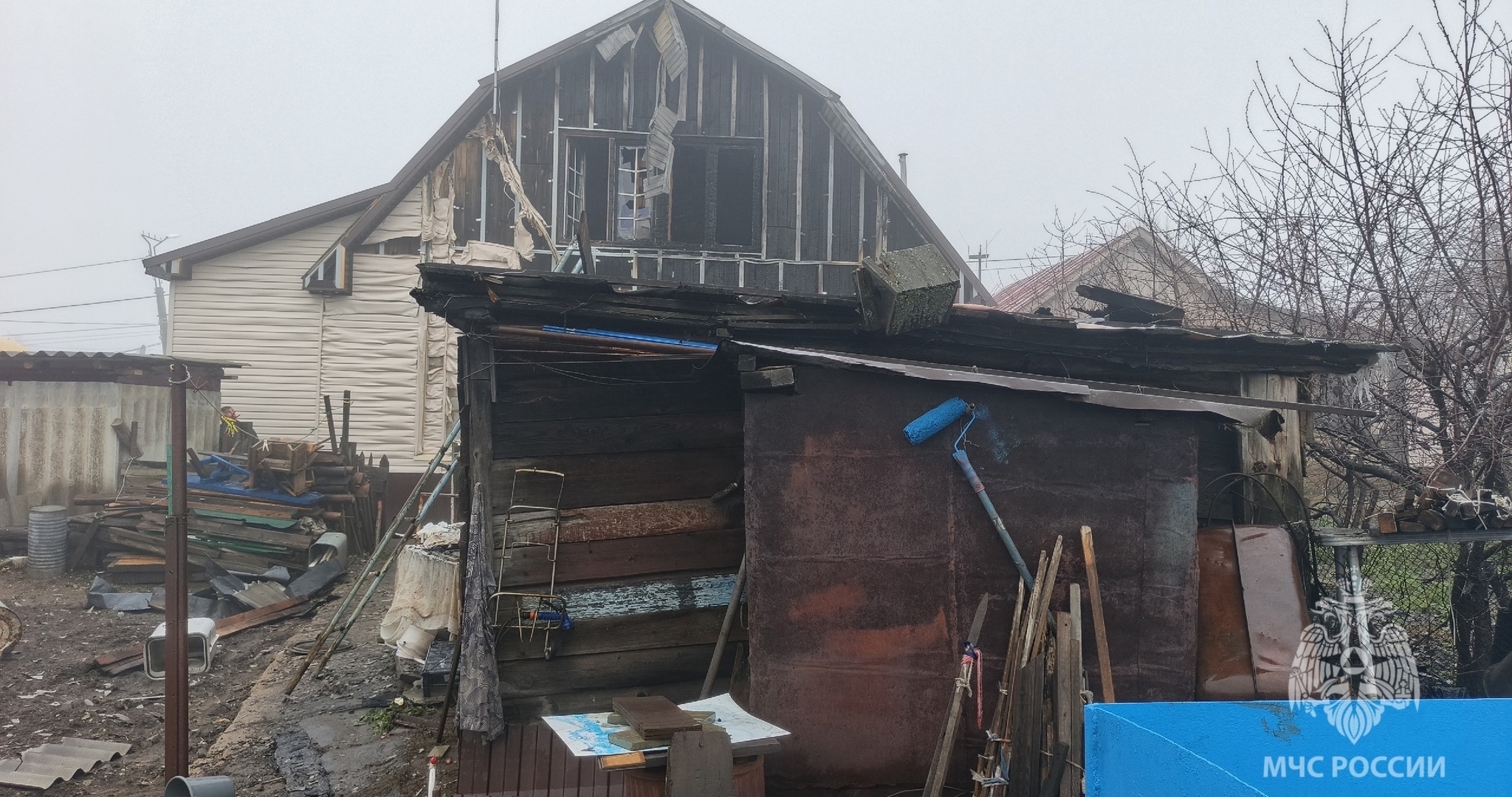 Пожар в Мордовии повредил частный дом, баню и сарай 