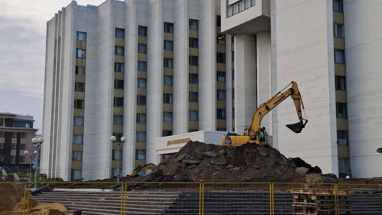 В Саранске у Дома республики после реконструкции станет светлее 