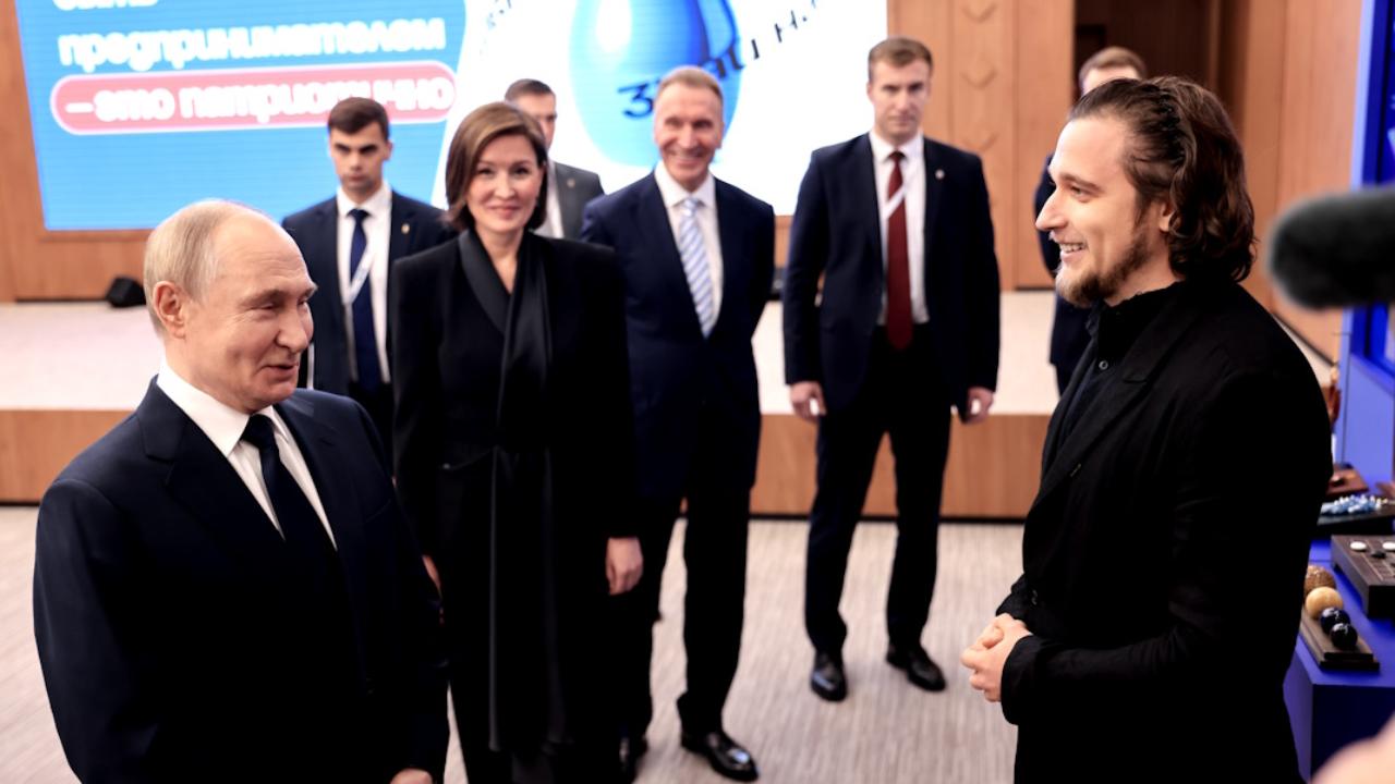 «Знай наших»: Президент России оценил бренд из Мордовии «Знай наших»: Президент России оценил бренд из Мордовии