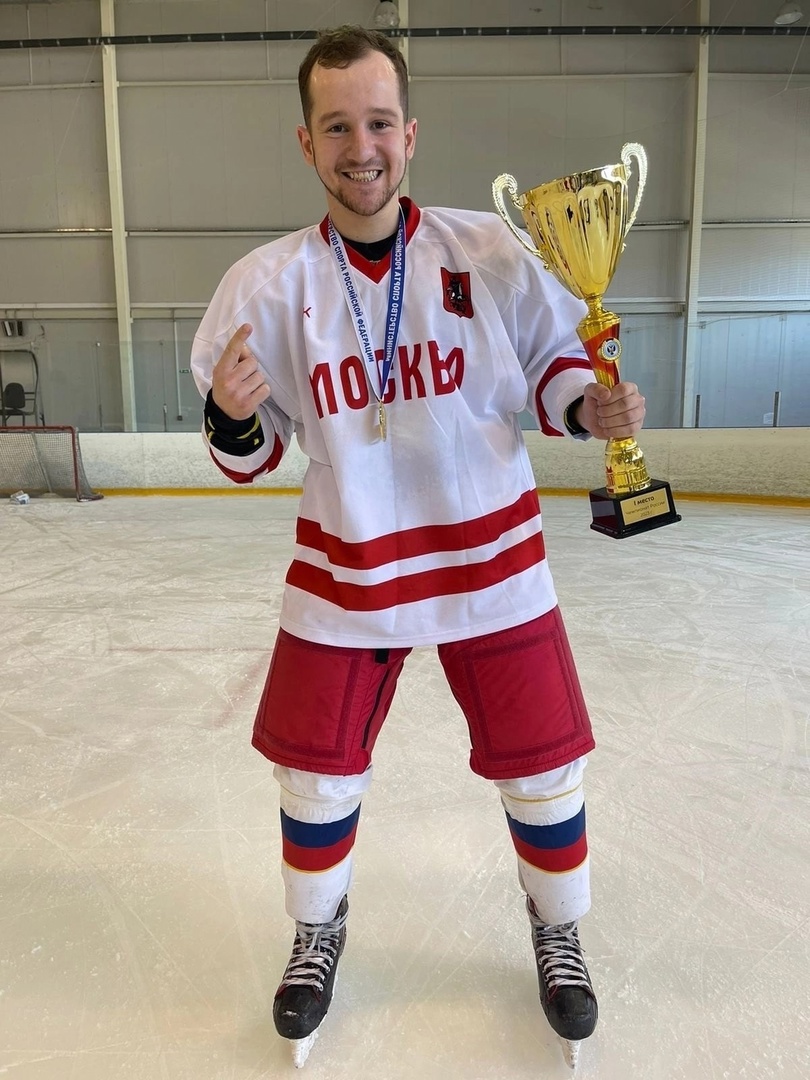 Спортсмен из Мордовии - чемпион России по хоккею с шайбой среди глухих 
