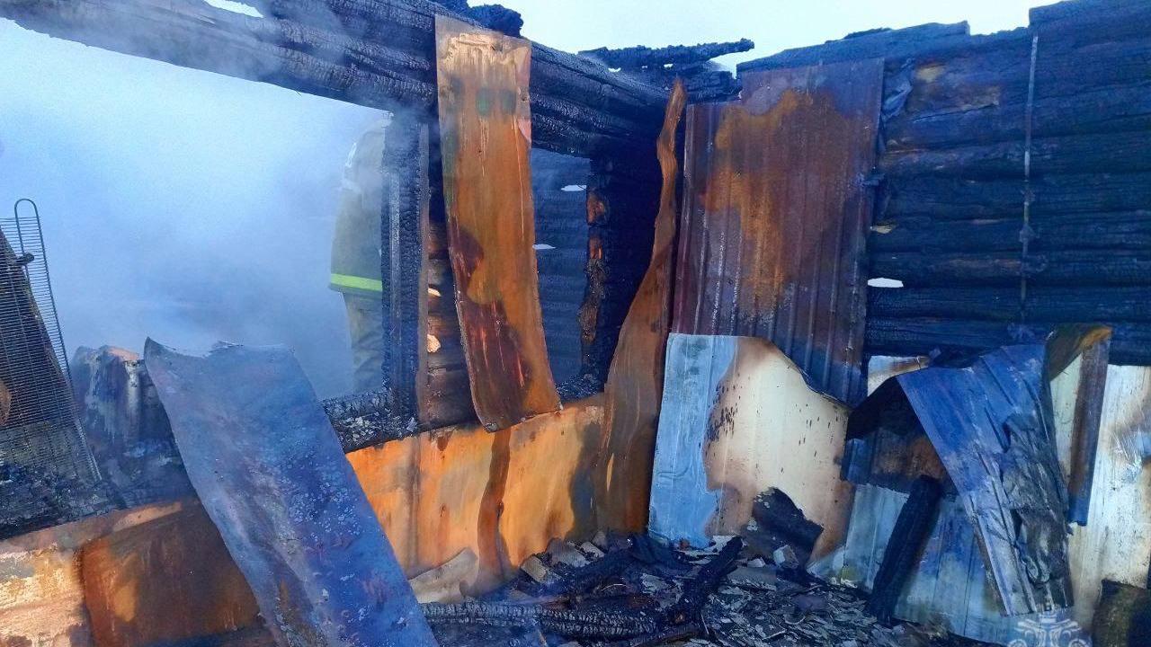 В Мордовии супружеская пара погибла в результате пожара в Инсарском районе В Мордовии супружеская пара погибла в результате пожара в Инсарском районе