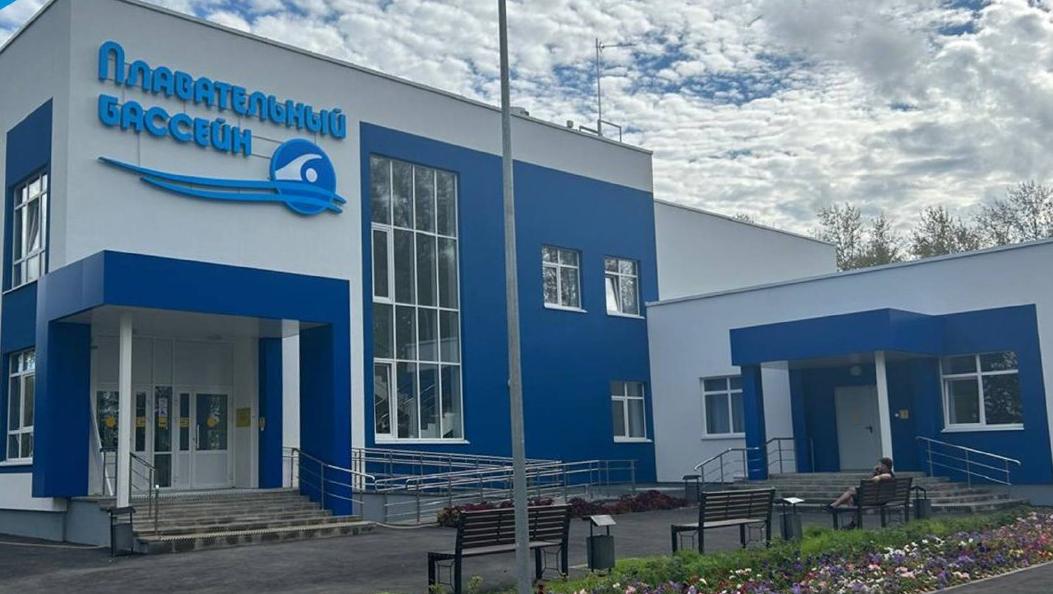 В Комсомольском построили многофункциональный социально-спортивный центр В Комсомольском построили многофункциональный социально-спортивный центр