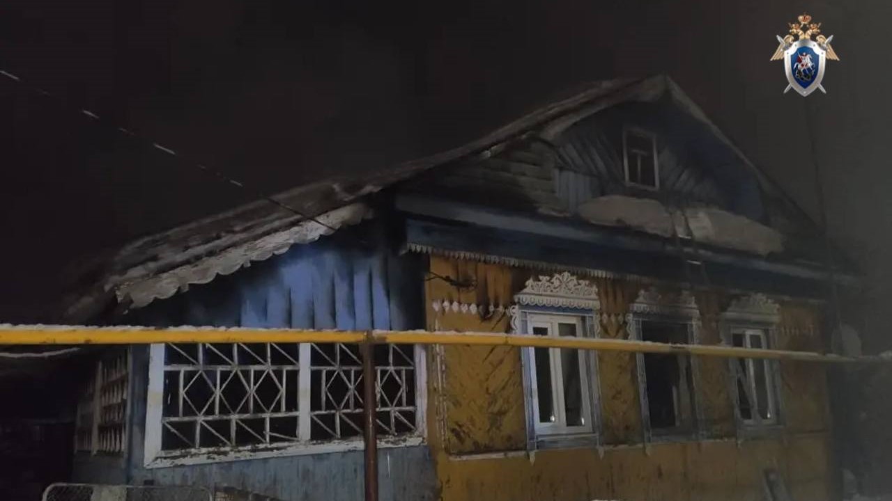 В Мордовии одинокая старушка не смогла покинуть горящий дом