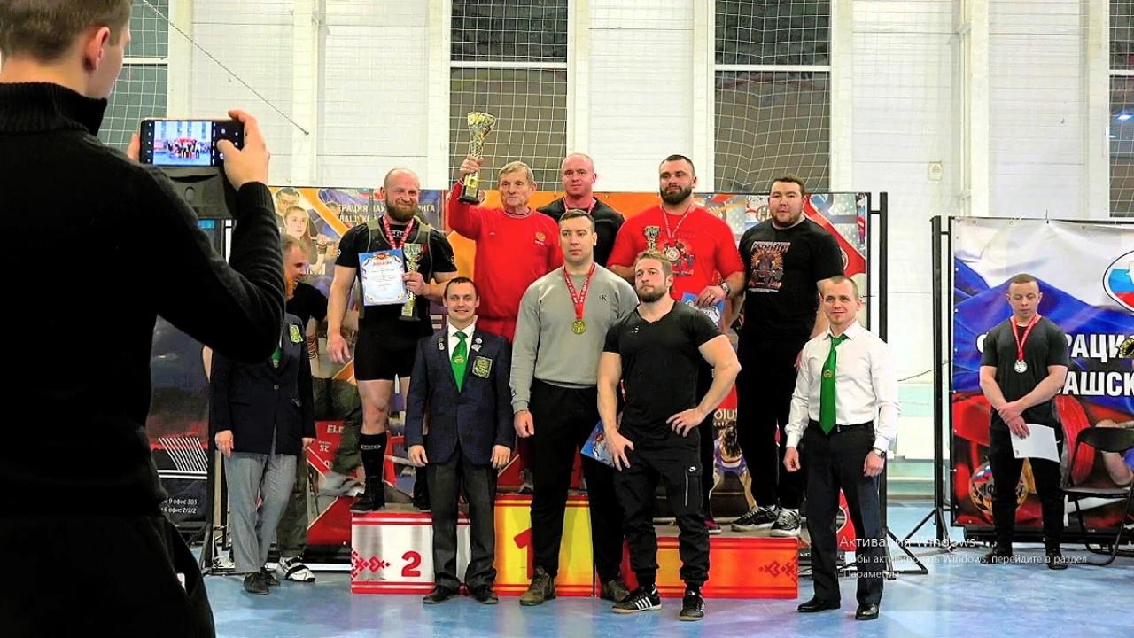 Силачи Мордовии завоевали четыре медали чемпионата ПФО по пауэрлифтингу