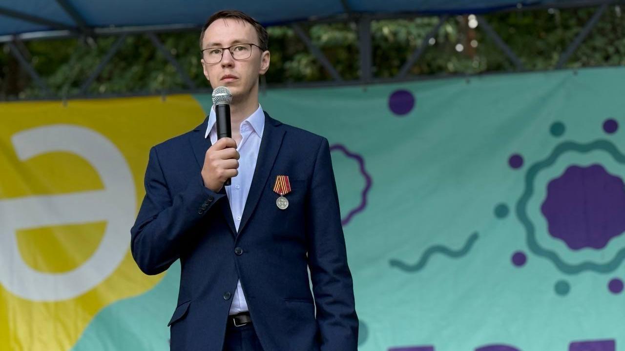 Ветеран спецоперации поговорил о мужестве с детьми в лагере Мордовии