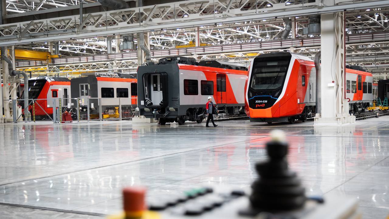 На поезде под 400 км/ч: от Москвы до Адлера можно будет домчаться за 7 часов 50 минут 