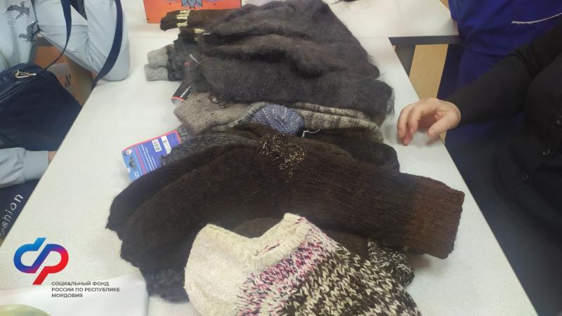 Теплые носки для участников СВО собирают в Мордовии