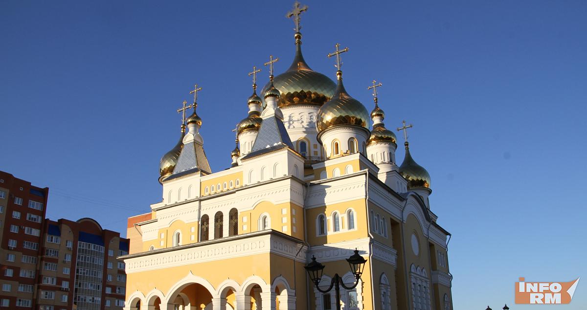 Почему венчание в церкви запрещено до 19 апреля: ответ священнослужителя 