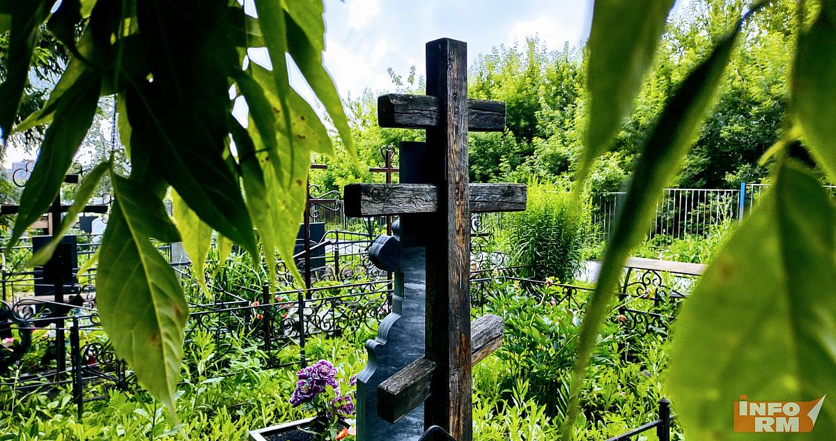 Жители Мордовии начали собирать деньги на благоустройство старого кладбища 