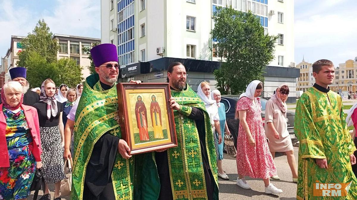 День семьи, любви и верности в Мордовии отметили крестным ходом День семьи, любви и верности в Мордовии отметили крестным ходом