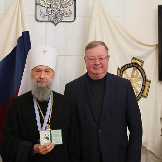 Митрополиту Саранскому и Мордовскому Зиновию вручили знак почетного члена Императорского Православного Палестинского общества
