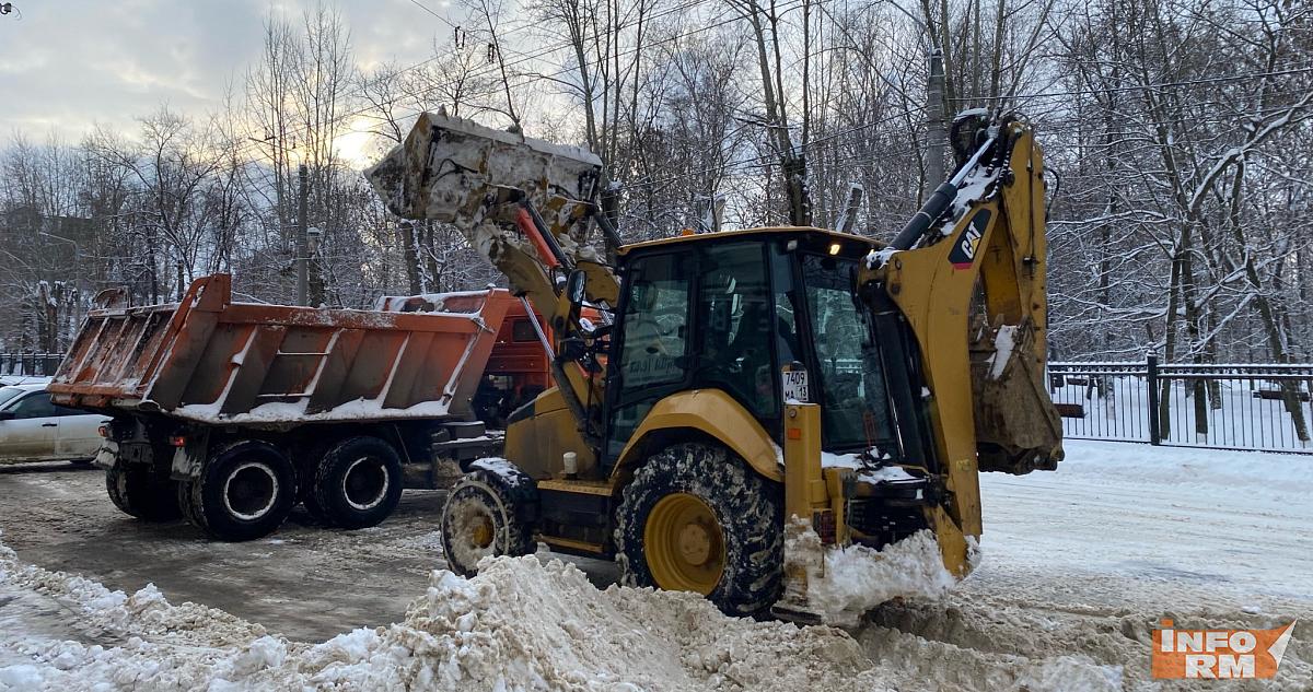 Власти Саранска рассказали о ходе уборки снега с городских улиц 
