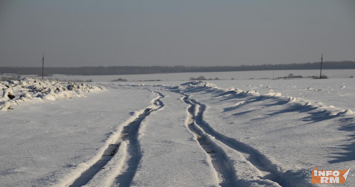 Депутату в Мордовии пожаловались на вонь и плохую дорогу 