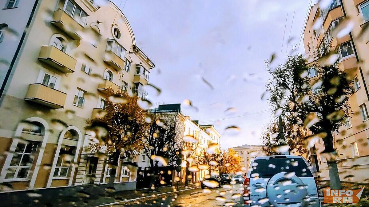 Россиян предупредили о штрафах за пьянки на балконах 