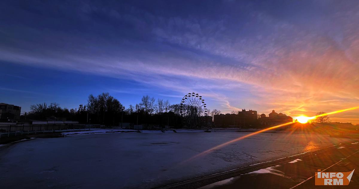 На Солнце произошла уже вторая вспышка М-класса 