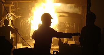 Россиянам хотят разрешить больше работать сверхурочно 