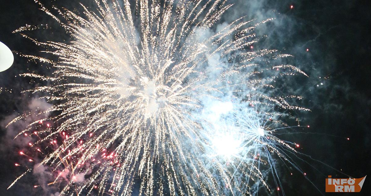 Жителям Мордовии предложили увидеть «Салют над Невой» 