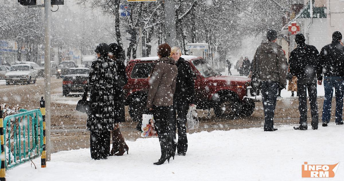 Из-за снегопада в Мордовии объявили оперативное предупреждение 