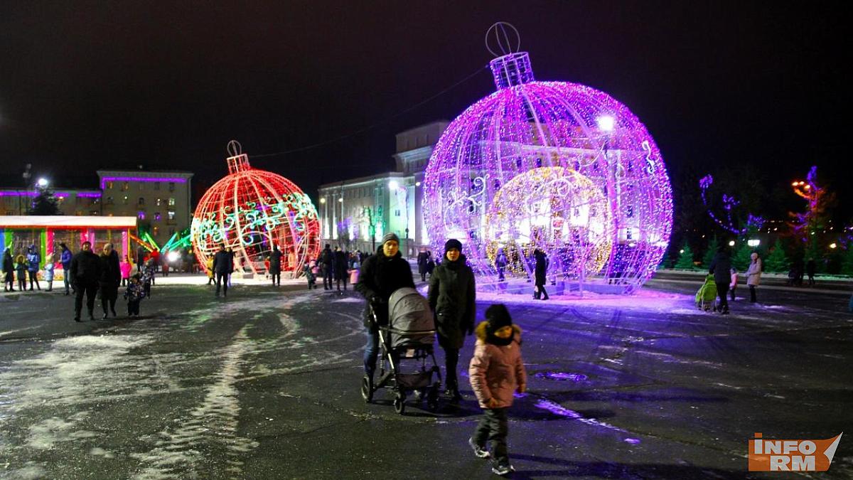 Новогодние каникулы 2025-2026 станут рекордными по продолжительности за 12 лет