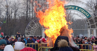 Масленица-2026: россиян предупреждают о штрафах за сжигание чучела 