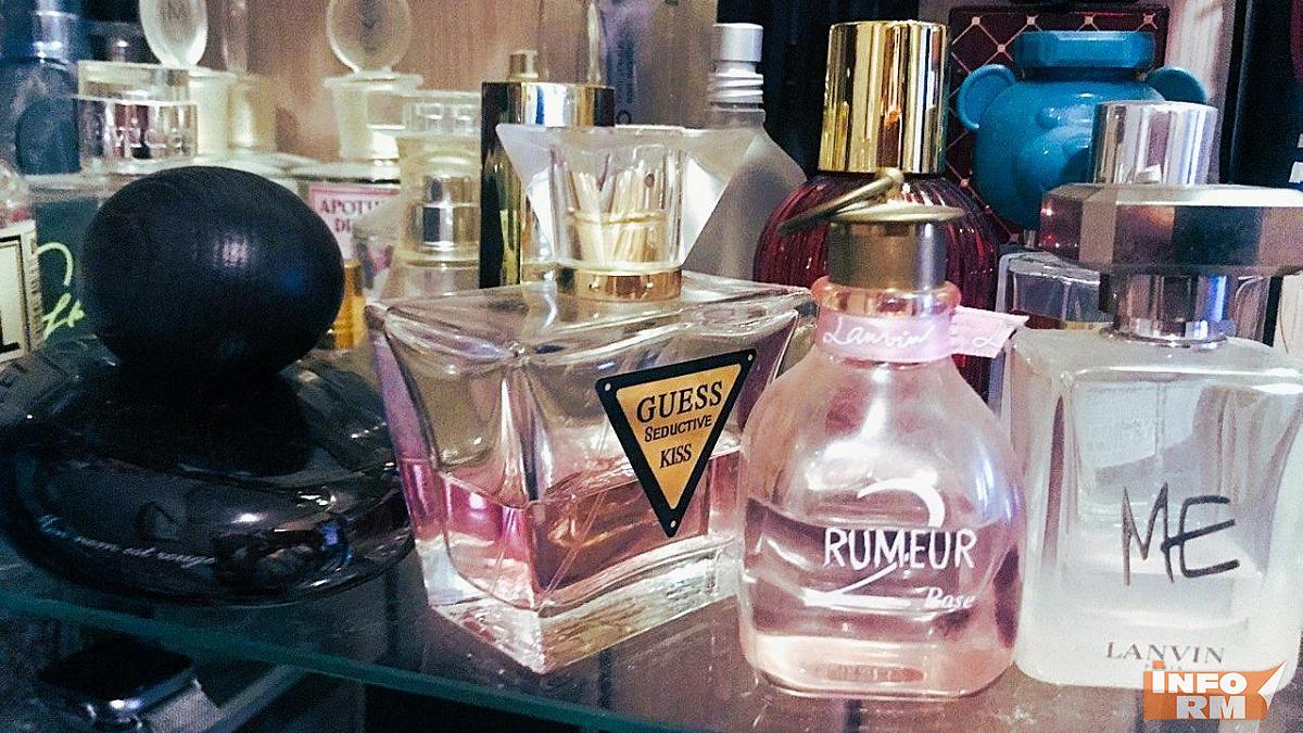 Деньги не пахнут: жительницу Саранска «кинули» при покупке дорогих духов  