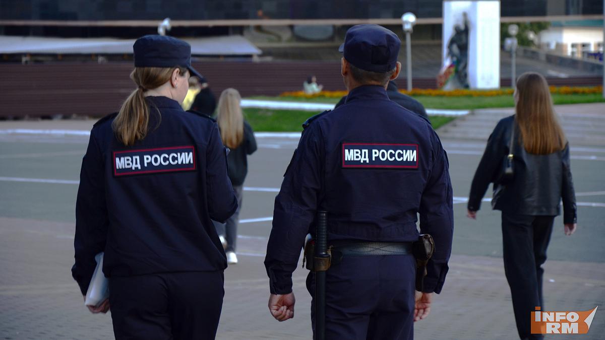 В Мордовии ищут воровку с серебристой тростью