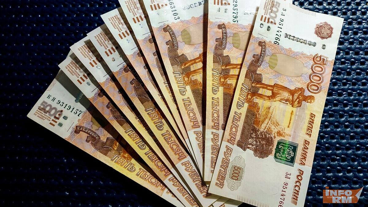 Житель Мордовии отсудил у дальнобойщика больше 560 тысяч рублей  Житель Мордовии отсудил у дальнобойщика больше 560 тысяч рублей