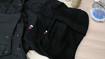 В Старом Шайгове шьют тёплые балаклавы для СВО